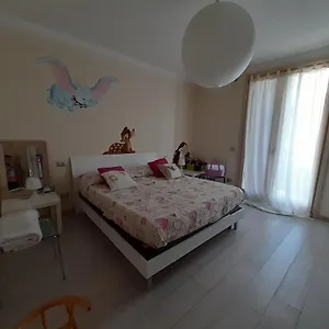 https://la-tana-di-sebastian.it-lombardy.com