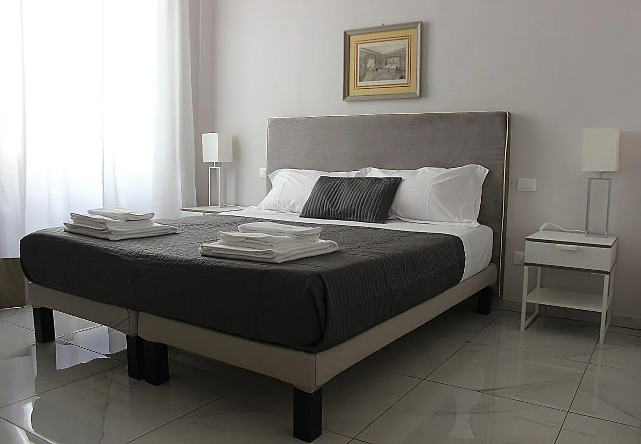 فلورنس Dimora Degli Artisti - Charm Rooms