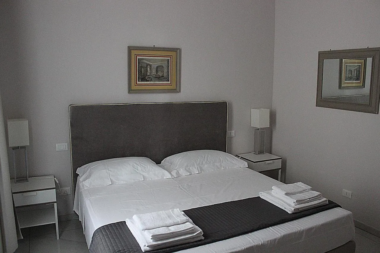 فلورنس Dimora Degli Artisti - Charm Rooms 0*,  إيطاليا