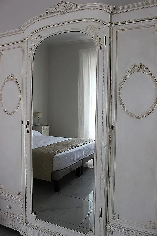 فلورنس Dimora Degli Artisti - Charm Rooms 0*,  إيطاليا