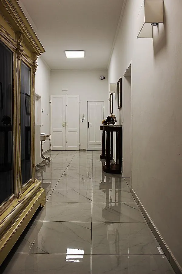 فلورنس Dimora Degli Artisti - Charm Rooms